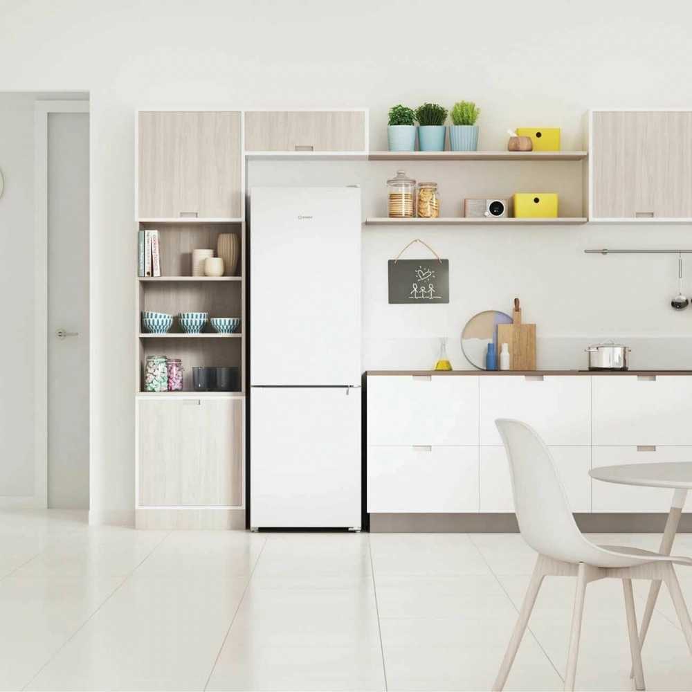 Холодильник INDESIT ITS 4180 W