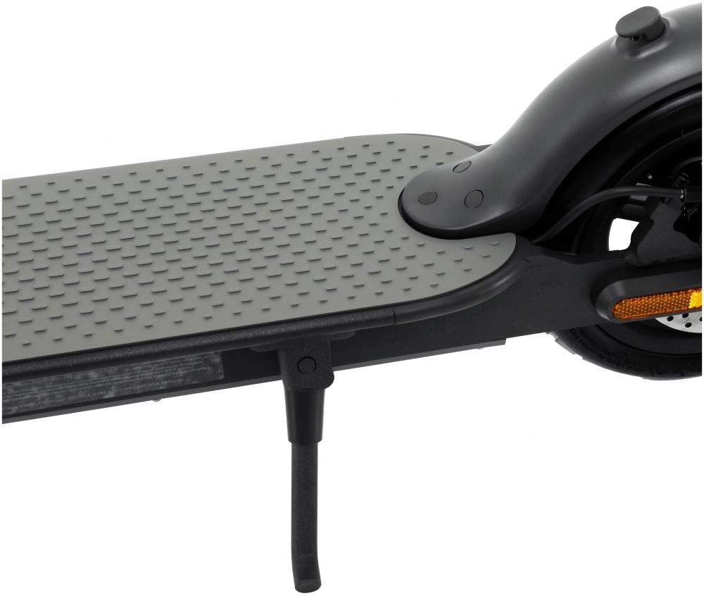 Электросамокат Xiaomi Mi Electric Scooter Essential