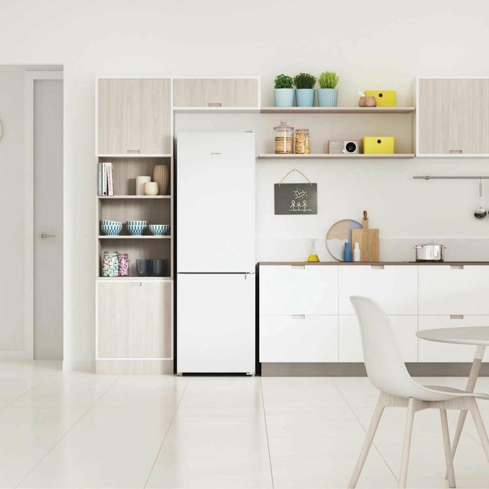 Холодильник INDESIT ITS 4180 W