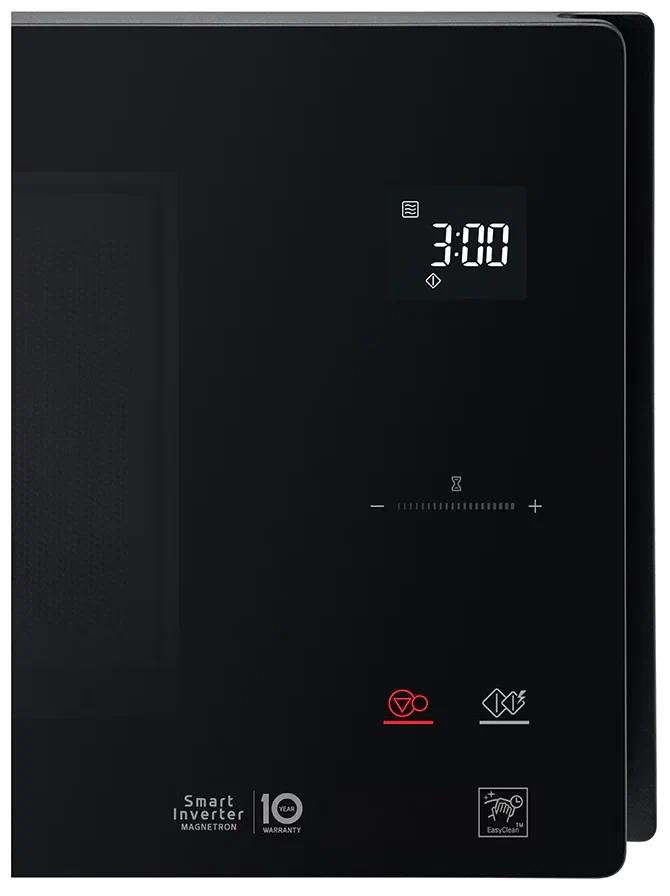 Mikroto'lqinli pech LG MS2595DIS